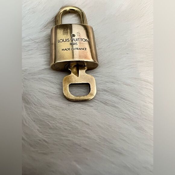 Authentic Louis Vuitton Gold Lock & Key
Matching Set (#307) - Picture 3 of 7